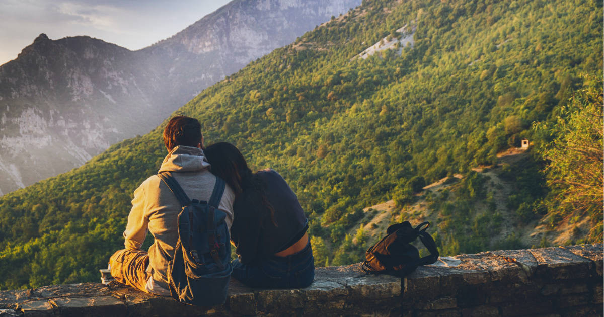 outdoor adventures for couples