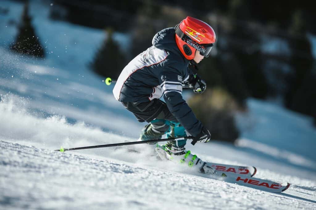 boy skiing