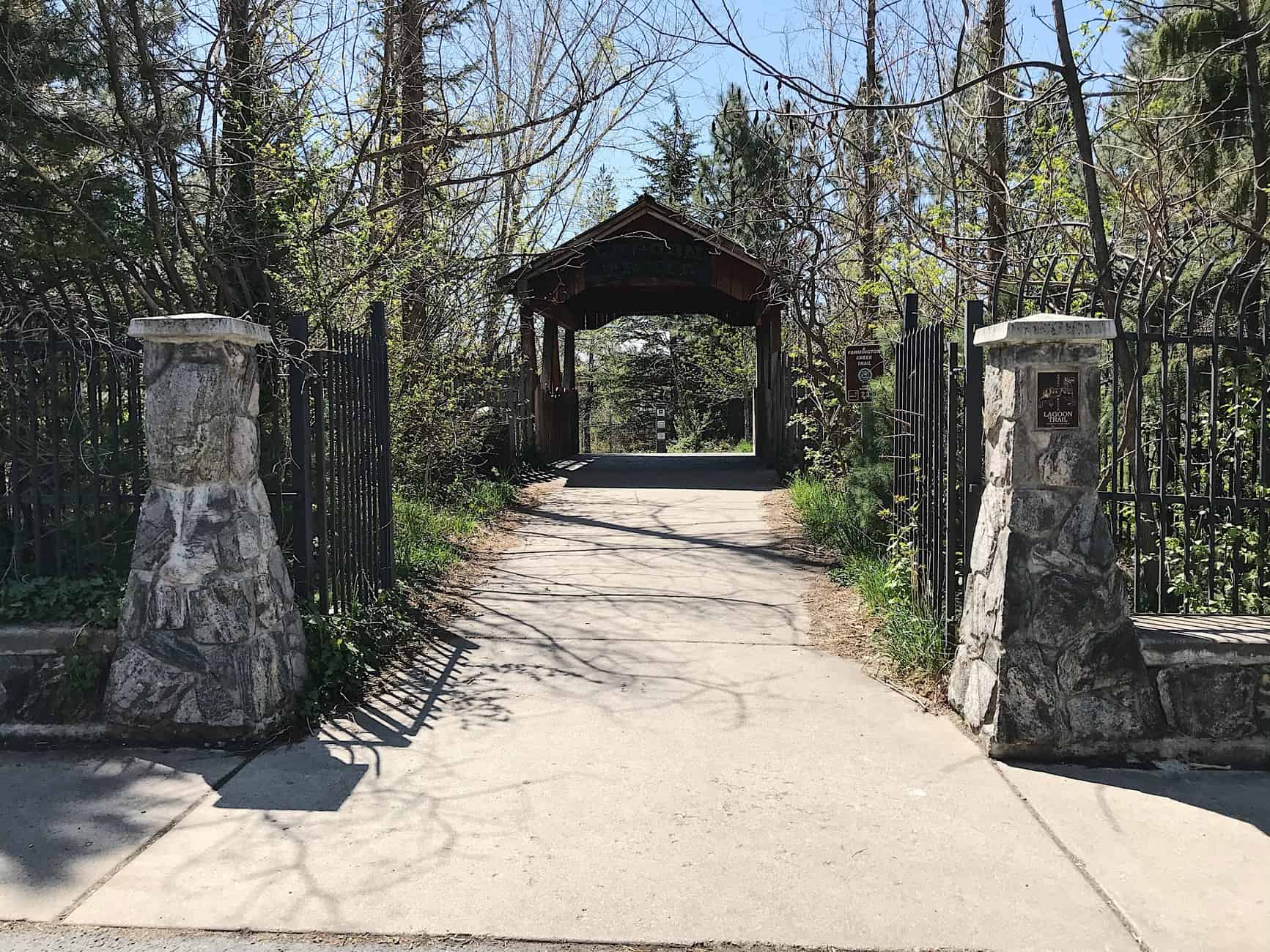 entrance to lagoon trail